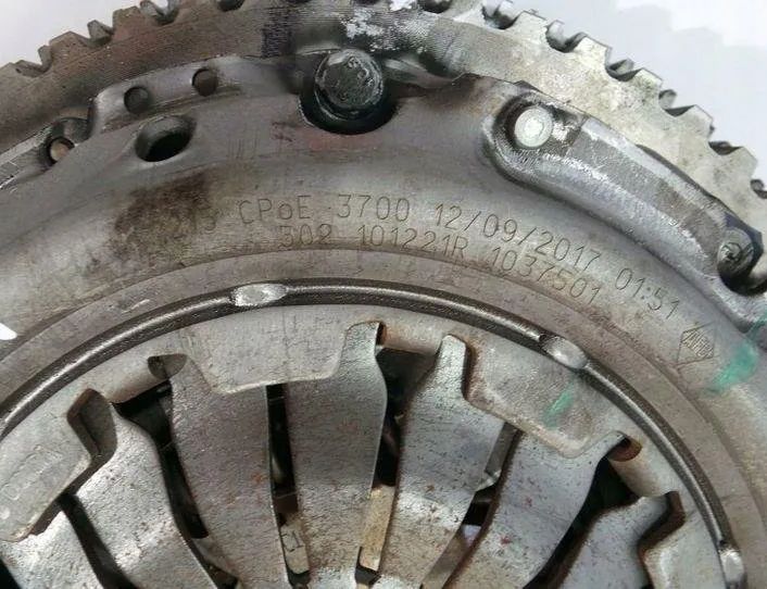 NISSAN Micra K14 (2017-2023) Комплект сцепления 302101221R,123116079R 24274779