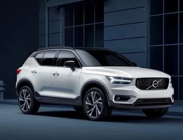 VOLVO XC40 1 generation (2017-2024) Дополнительные внутренние детали двигателя 31657258 24284950