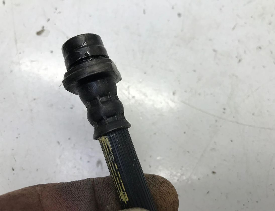 LEXUS LX 3 generation (2007-2024) Brzdové vedenia AHCL4520 30188541