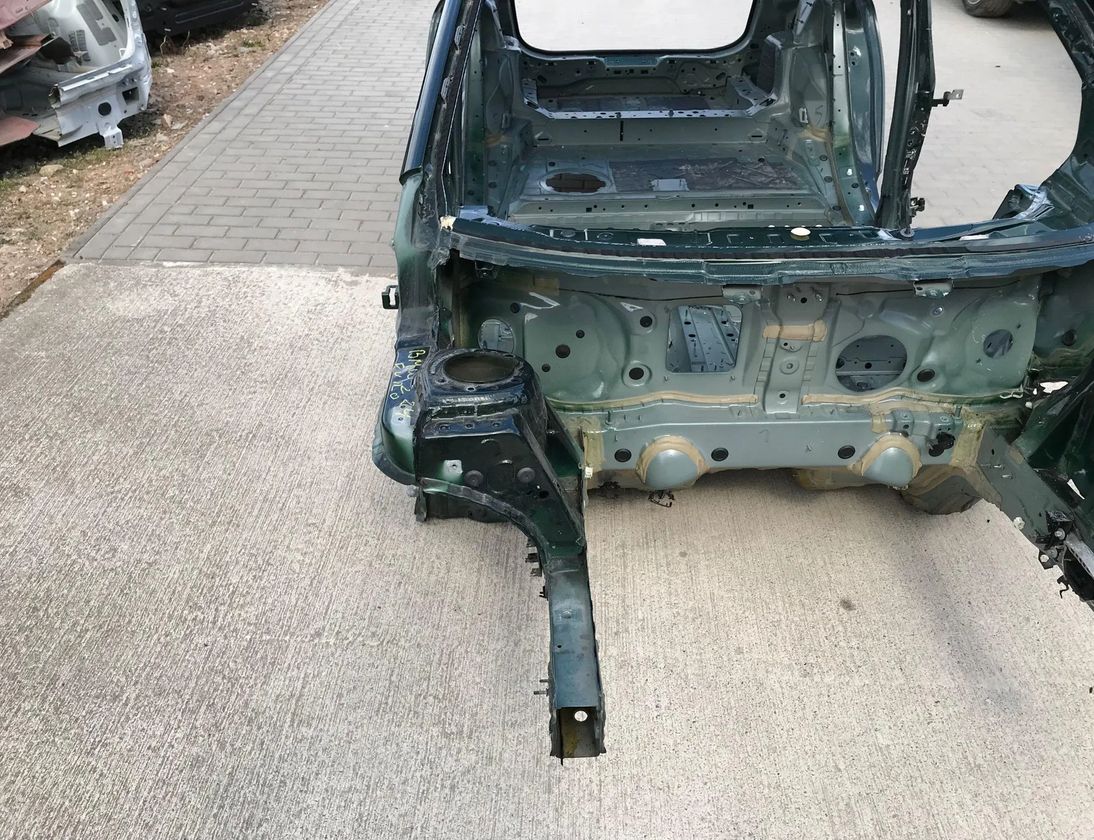 BMW 2 Series Active Tourer U06 (2021-2023) Front Right Quarter Panel 30192430