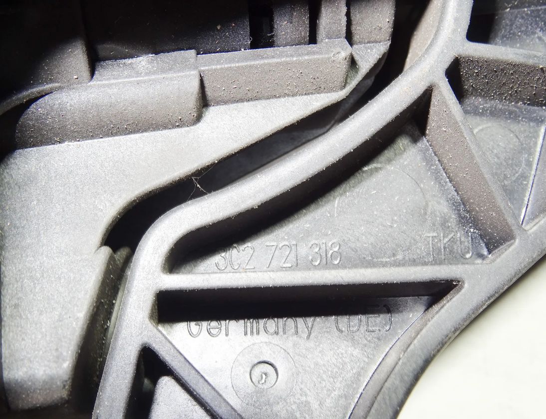 VOLKSWAGEN Passat B6 (2005-2010) Педаль сцепления 3C2721318,3C2721059AF,1K0721796E 14713424