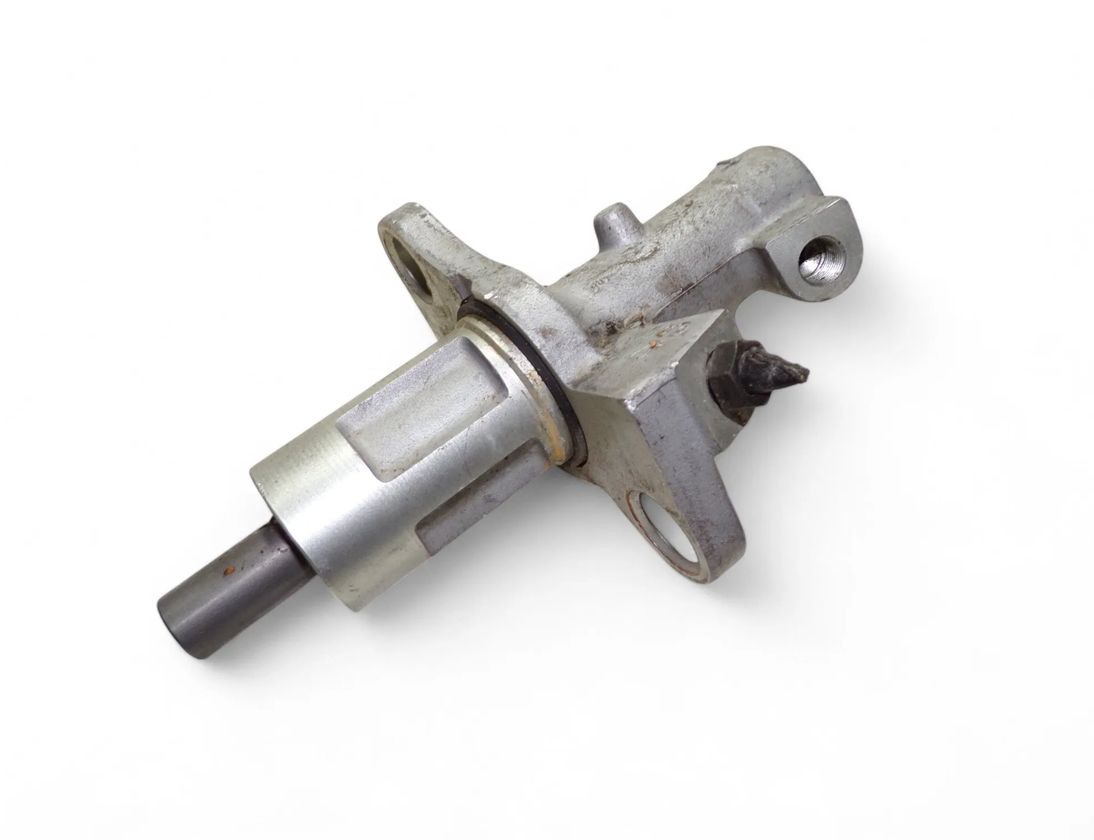 AUDI A4 B6/8E (2000-2005) Brzdový valec 27937383