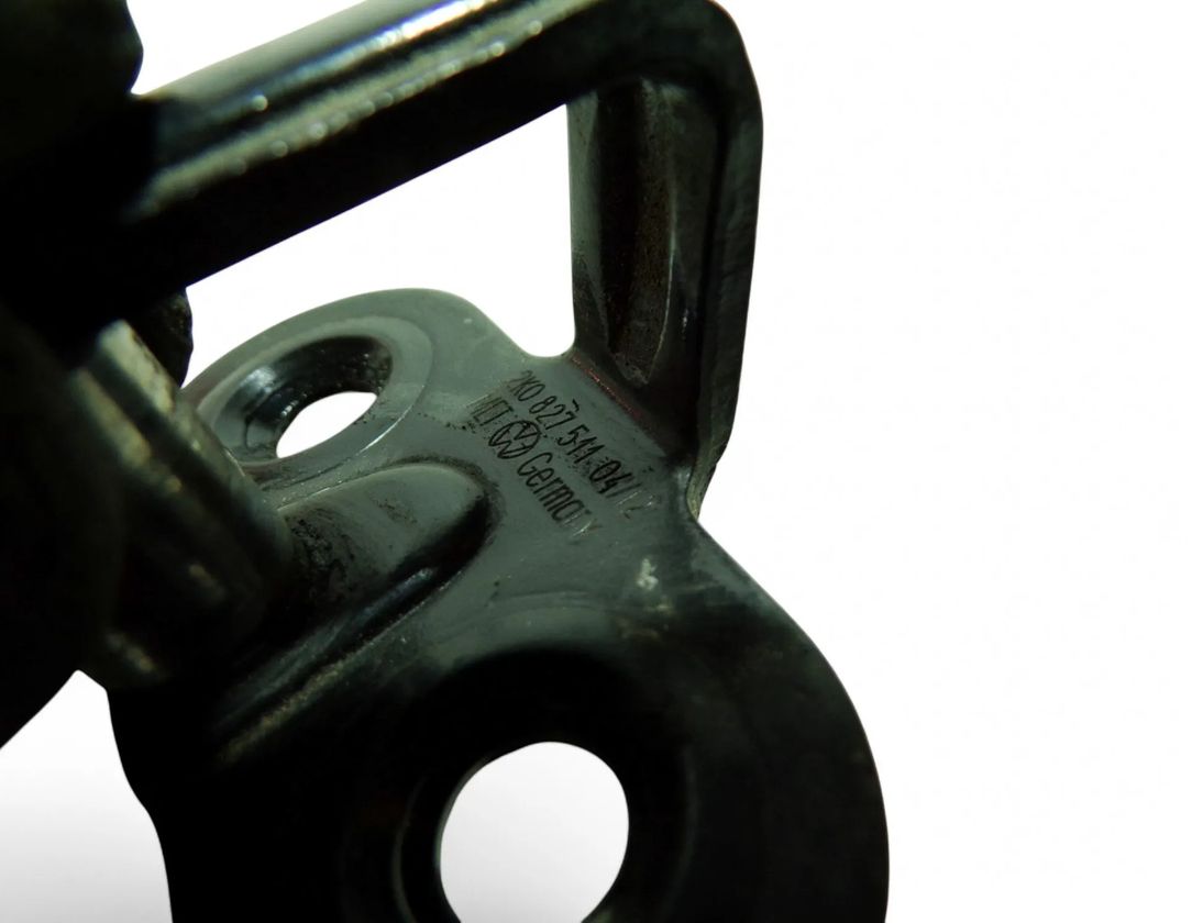 VOLKSWAGEN Caddy 3 generation (2004-2015) Slučka zámku plniacich dverí/ západka háku 2K0827511 29483723