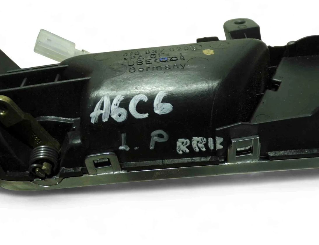 AUDI A6 C6/4F (2004-2011) Правая передняя внутренняя ручка открытия 4F0837020B,4F0035399A 32699242