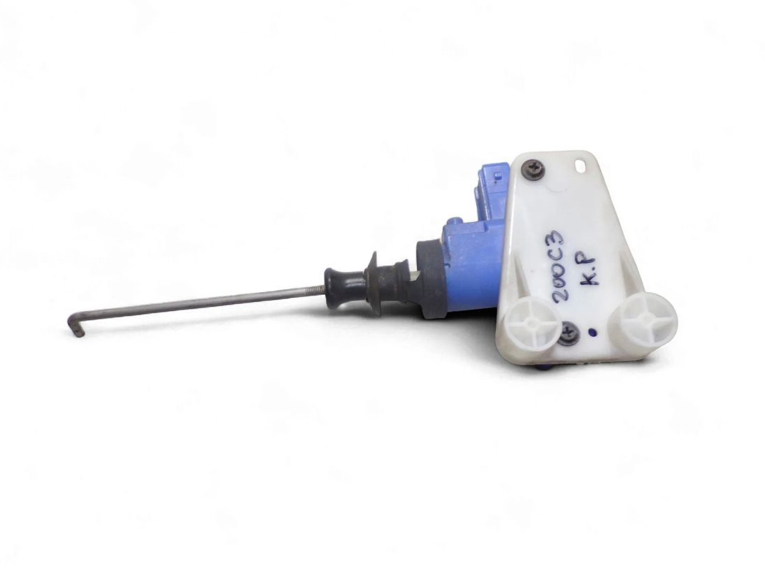 AUDI 200 C3 (1983-1988) Двигатель центрально замка 839862153 33102328