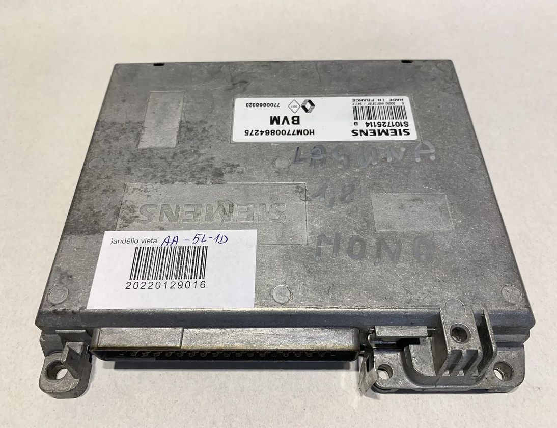 RENAULT Laguna 1 generation (1993-2001) Riadiaca jednotka motora 7700864275,s101725114b,7700868323,S101725114 14660774