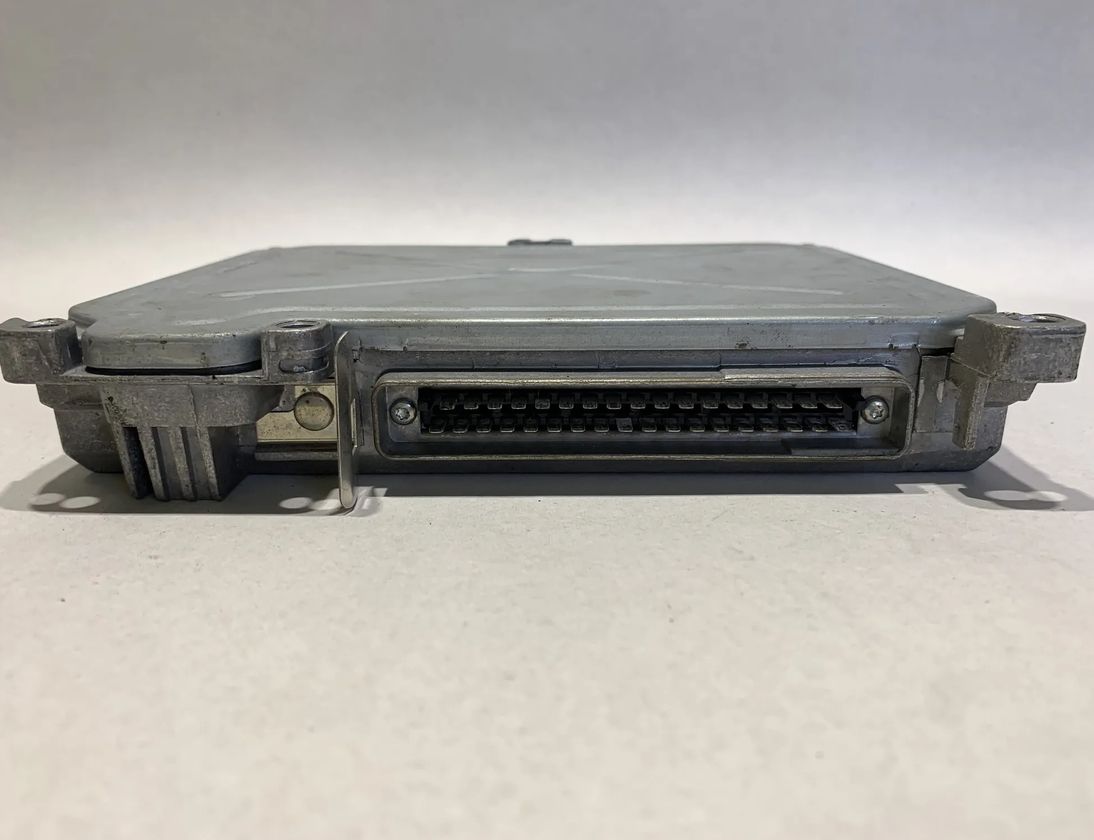 RENAULT Laguna 1 generation (1993-2001) Riadiaca jednotka motora 7700864275,s101725114b,7700868323,S101725114 14660774