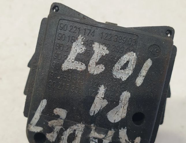 OPEL Omega B (1994-2003) Otočte ovládací gombík 90221174 22449188