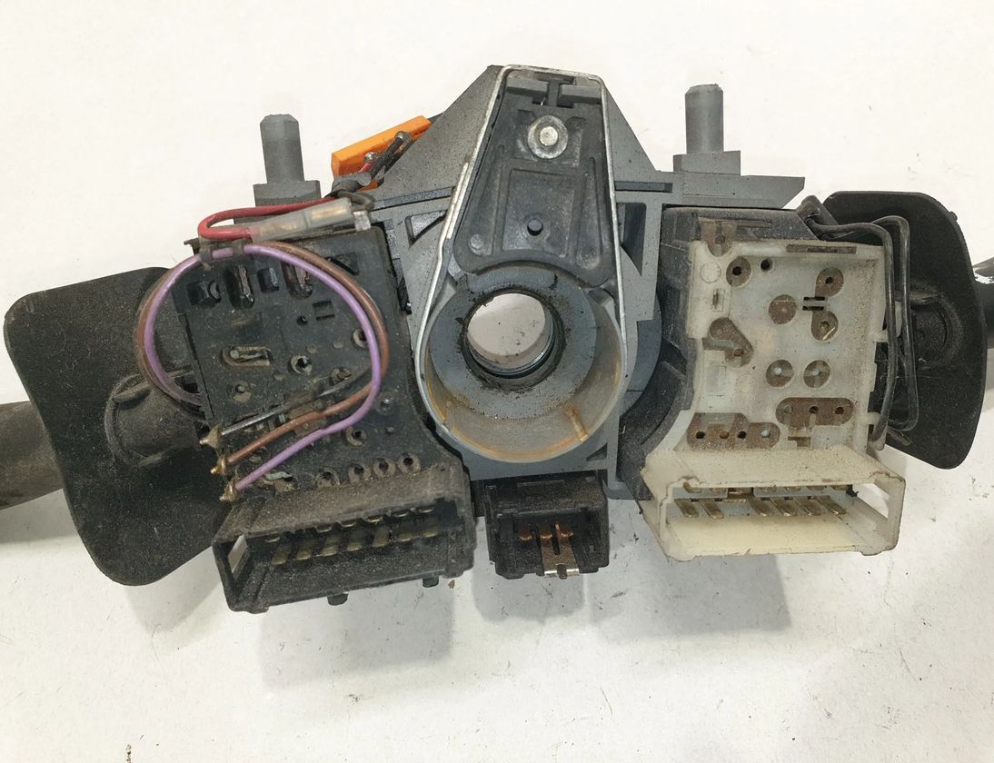 RENAULT Scenic 1 generation (1996-2003) Páčka/ spínač ukazovateľa smeru stieračov 54034961a 22539876