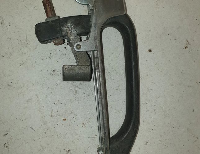 MERCEDES-BENZ W124 1 generation (1984-1994) Pravé zadné dvere vonkajšia kľučka 1237600359 24287086