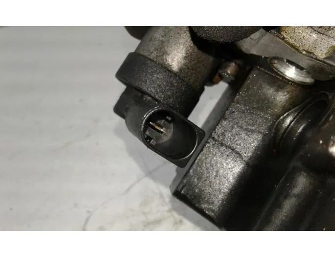 MERCEDES-BENZ CLS-Class C218/X218 (2011-2017) Palivové čerpadlo 0445010210,6420700801 15069686