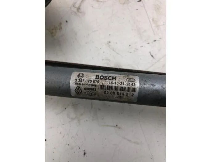 DACIA Duster 2 generation (2017-2024) Motor mechanizmu stierača predného čelného skla 8200619512 27404733