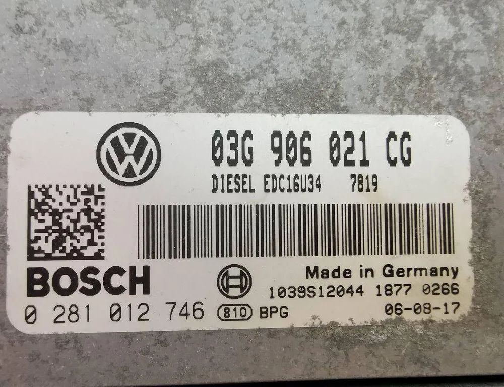 VOLKSWAGEN Caddy 3 generation (2004-2015) Riadiaca jednotka motora 0281012746,03G906021CG 31499072