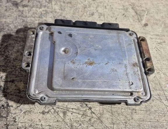 RENAULT Espace 4 generation (2002-2014) Engine Control Unit ECU 8200311550 31504342
