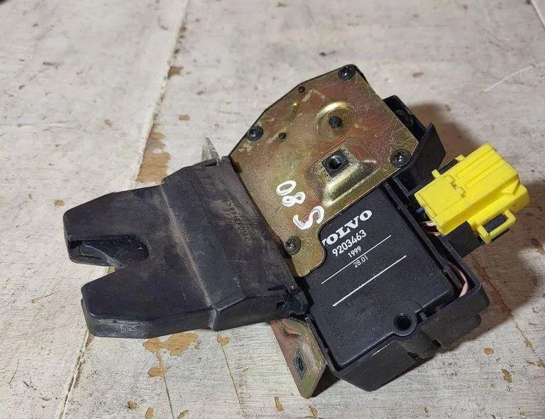 VOLVO S80 1 generation (1998-2006) Tailgate Boot Lock 9203463,9170974 31504791