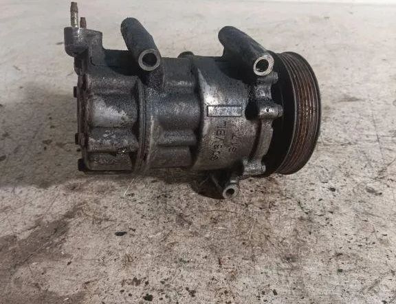 CITROËN C5 1 generation (2001-2008) Hасос кондиционера 9655191680 31509287
