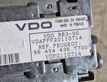 PEUGEOT 307 1 generation (2001-2008) Prehrávač hudby s GPS 964544367700 31511649