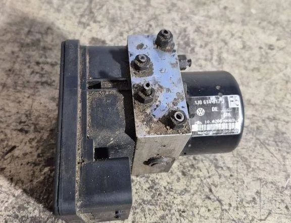 AUDI A3 8L (1996-2003) Абс блок 1J0614517H 31511651
