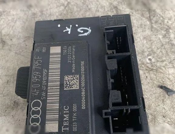 AUDI A6 C6/4F (2004-2011) Ovládacia jednotka ľavých zadných dverí 4F0959795 17470717