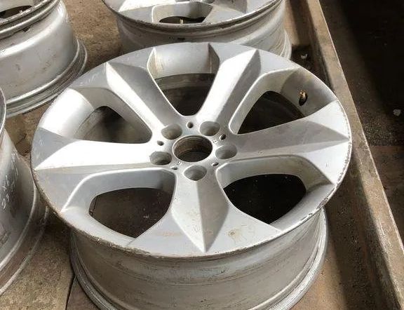 BMW X6 E71/E72 (2008-2012) Sada kolies 32120044