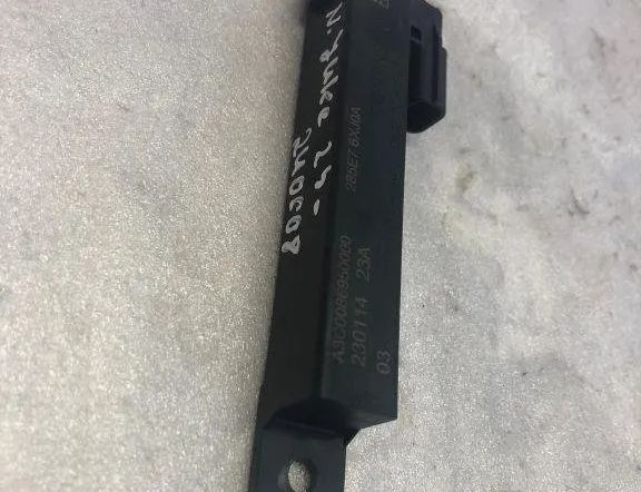 NISSAN Juke 2 generation (2019-2023) Считывающее устройство иммобилайзера (антенна) 285e76xj0a 32128193