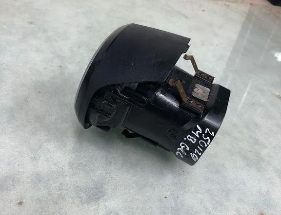 MERCEDES-BENZ GLC X253 (2015-2024) Вентиляционные отверстия центральной консоли 32137641