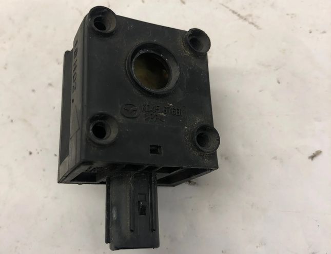 MAZDA CX-3 1 generation (2015-2024) Signál houkačky KD45676B1 32781611