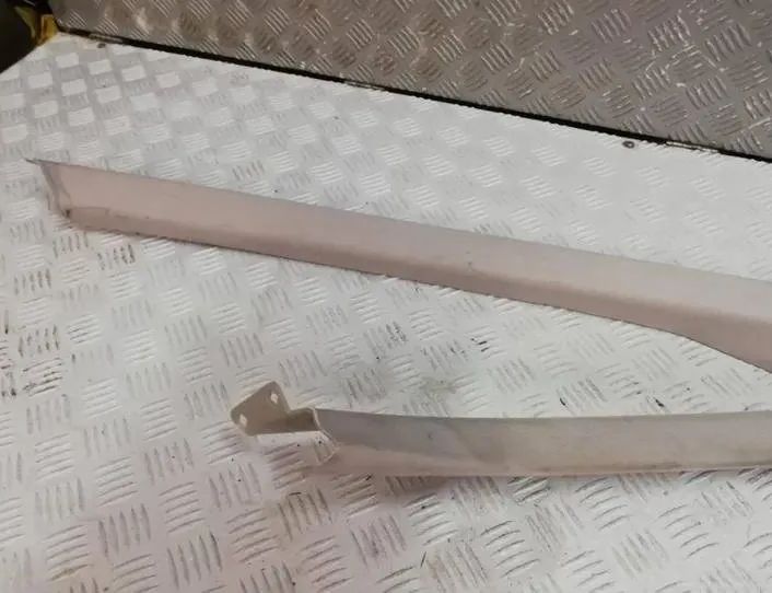 CITROËN C4 Picasso 2 generation (2013-2018) Стойка правой стороны 9677048077 27895974