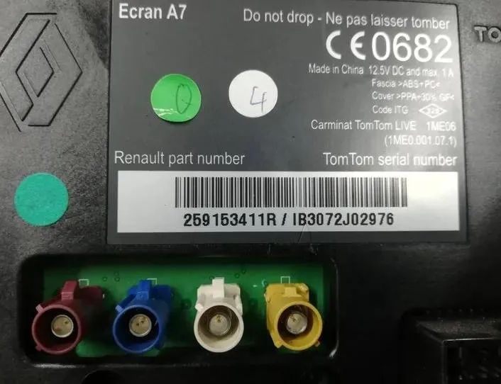 RENAULT Megane 3 generation (2008-2020) Wing Right Manufacturer Badge 259153411R 27901314