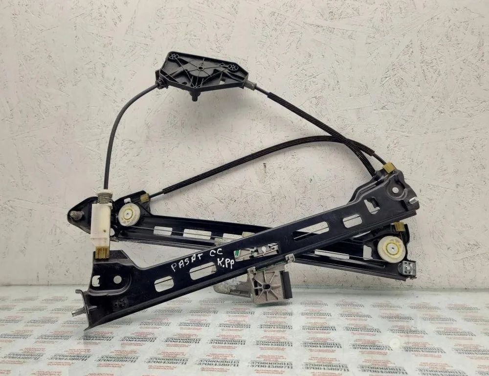 VOLKSWAGEN Passat CC 1 generation (2008-2017) Zdvíhač pravého zadného dverového okna 3C8837461 31438366