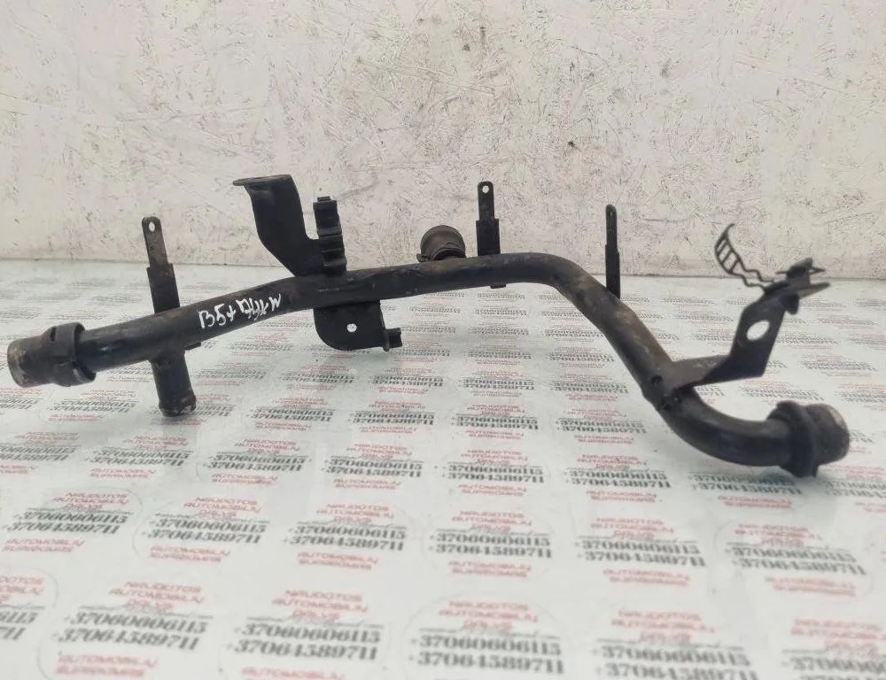 VOLKSWAGEN Passat B5 (1996-2005) Шланги охлаждающей жидкости 038121065BH 31440444