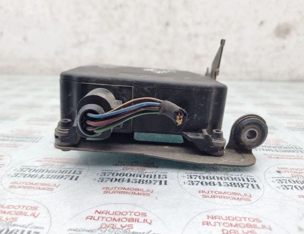 VOLKSWAGEN Passat B7 (2010-2015) Solenoidový ventil 3C0906625 31442135