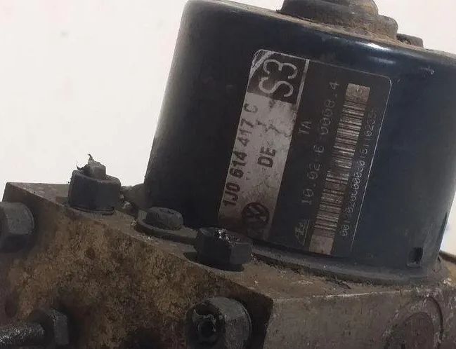 VOLKSWAGEN Golf 4 generation (1997-2006) Абс блок 1J0614417C,1C0907379D 31445851