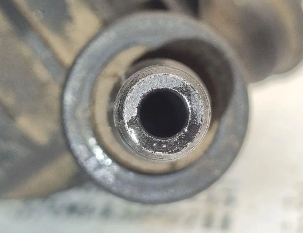 VOLKSWAGEN Passat B6 (2005-2010) Другие трубы FM27005F 31448142