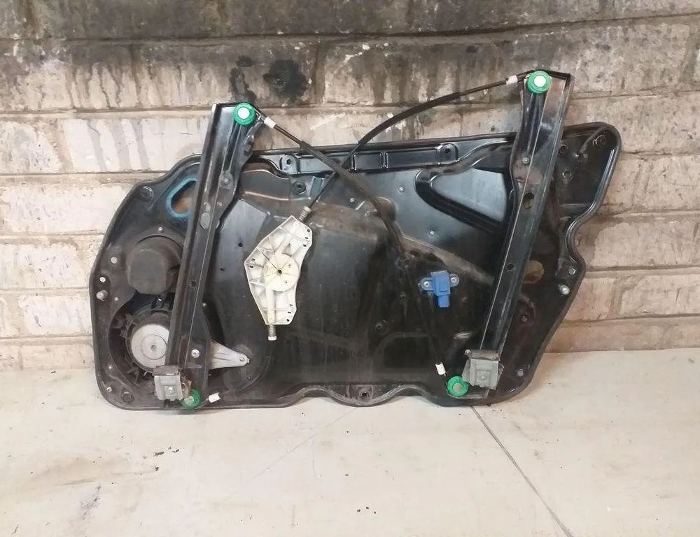 VOLKSWAGEN Passat B6 (2005-2010) Zdvíhač pravého zadného dverového okna 3C1837755F 31454978