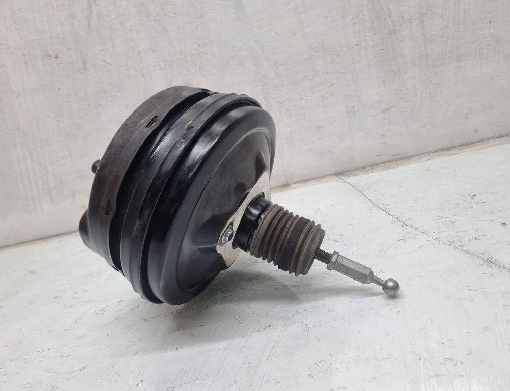 AUDI A4 B7/8E (2004-2008) Brzdový posilňovač 8K0612103K 31461611