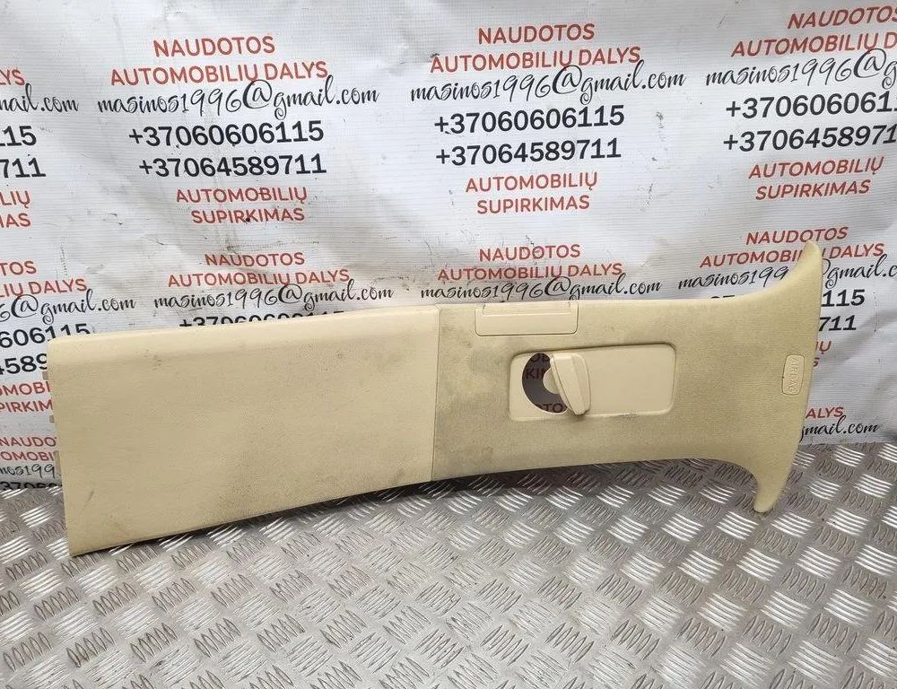 VOLKSWAGEN Touareg 1 generation (2002-2010) Left Side B Pillar Trim 7L6867239 31462356