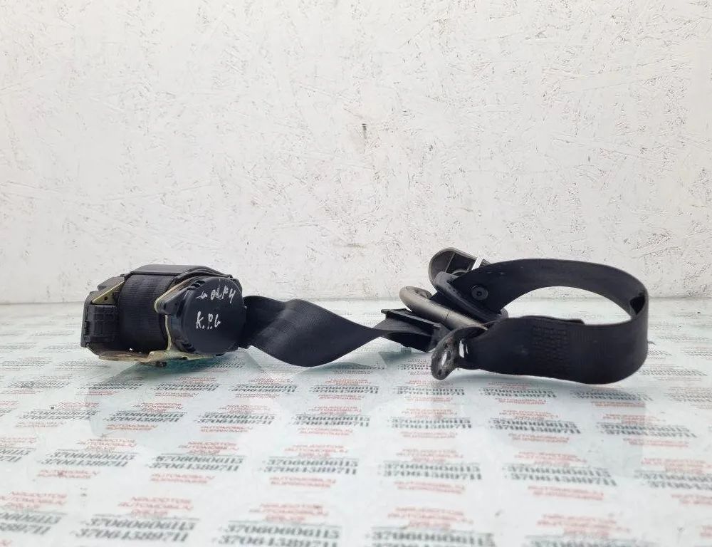 VOLKSWAGEN Golf 4 generation (1997-2006) Rear Left Seatbelt 1J0857731 31463267