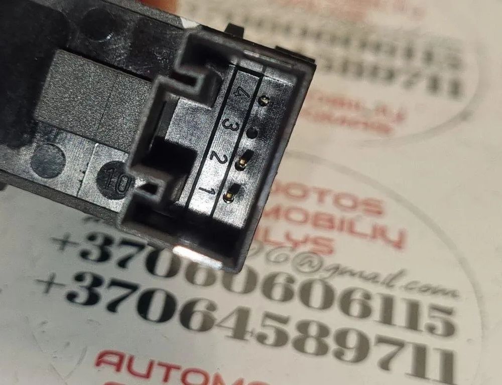 VOLKSWAGEN Passat B6 (2005-2010) Rear Right Door Window Control Switch 1F0959855 31469880