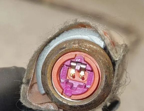 AUDI A4 B7/8E (2004-2008) Подушка безопасности потолка правая 8E9880742 31470413