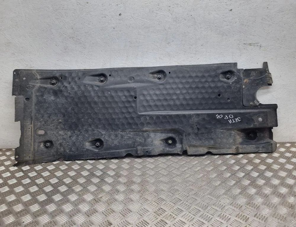 VOLKSWAGEN Jetta 3 generation (1992-1998) Защита днища правая 1K0825212K 31473613