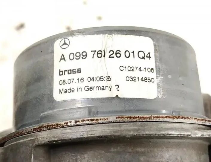 MERCEDES-BENZ C-Class W205/S205/C205 (2014-2023) Амортизатор крышки багажника правый 2057604100,A2057604100 27138738