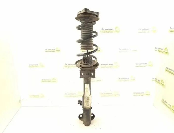 MERCEDES-BENZ C-Class W204/S204/C204 (2004-2015) Pravý predný tlmič nárazov A2043201066,2043201066 27157745