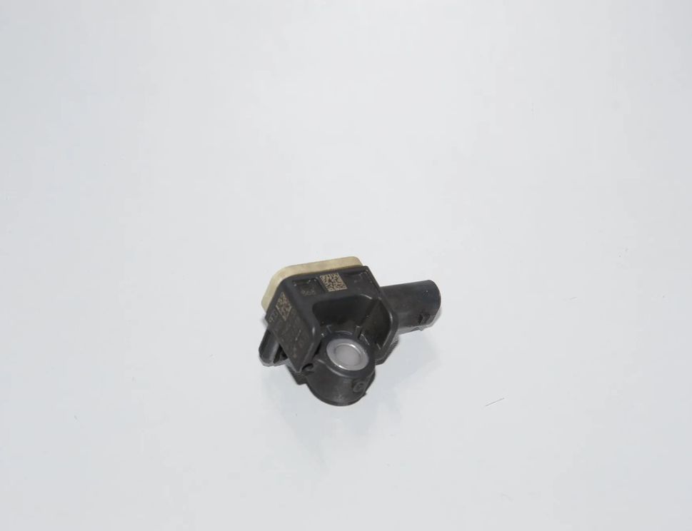 BMW 3 Series F30/F31 (2011-2020) Front Right Impact Sensor 9234989,65779234989 14614398