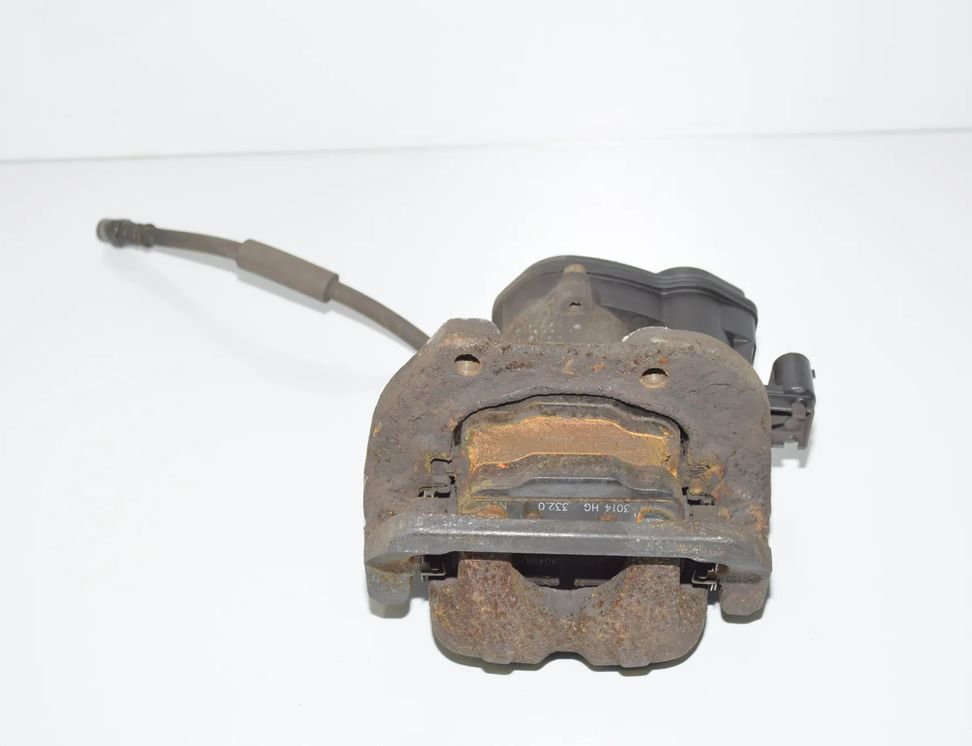 BMW 5 Series F10/F11 (2009-2017) Ľavý zadný brzdový strmeň 34216793047,6793047 17397078