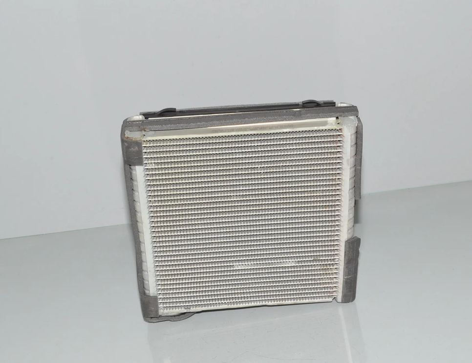 BMW 2 Series Active Tourer F45 (2014-2018) A/C Radiátor R1234yf,6845415,64116845415,9297737,64119297737 18335396