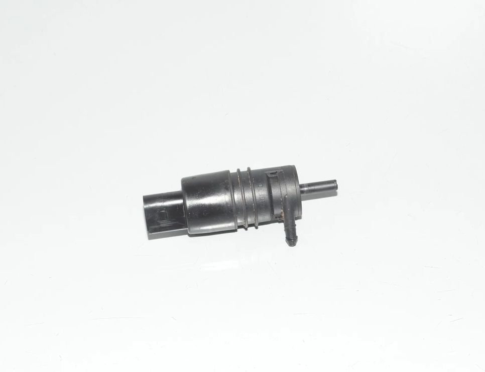 BMW 5 Series F10/F11 (2009-2017) Washer Tank Motor 8362154,67128362154,8377612,67128377612,0154873,67120154873 21451691