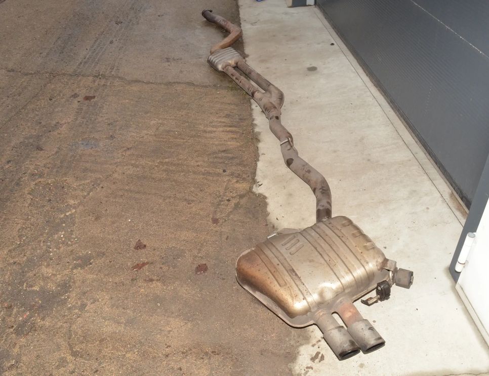 BMW 5 Series Gran Turismo F07 (2010-2017) Exhaust 7807103,7807110,7807125,18307807125,7812377,18307812377,8517118,18308517118,7812375,18307812375 22599262