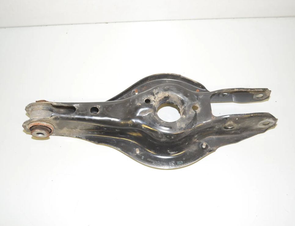 BMW 3 Series Gran Turismo F34 (2013-2017) Pravá zadná vidlica tvaru H 6884694,33326884694,33326867540,6867540 24401986