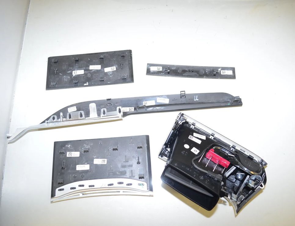 BMW 7 Series G11/G12 (2015-2023) Interior Trim Strips Kit 29861910